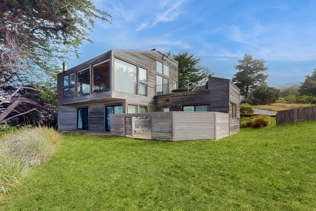 Stoney House