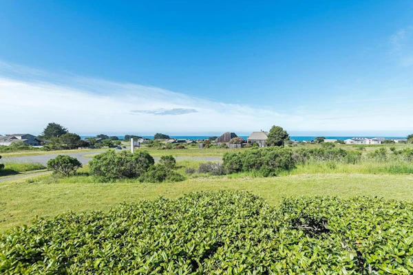 Oceanview Home with Hot Tub, Patio & Shared Pool, Tennis Court - 1/4 Mile to the Beach