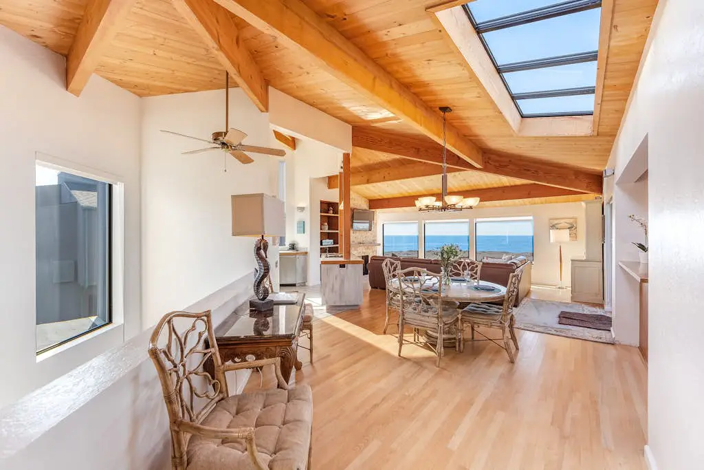 Dog-friendly home with cove views, a private hot tub, & rec center access