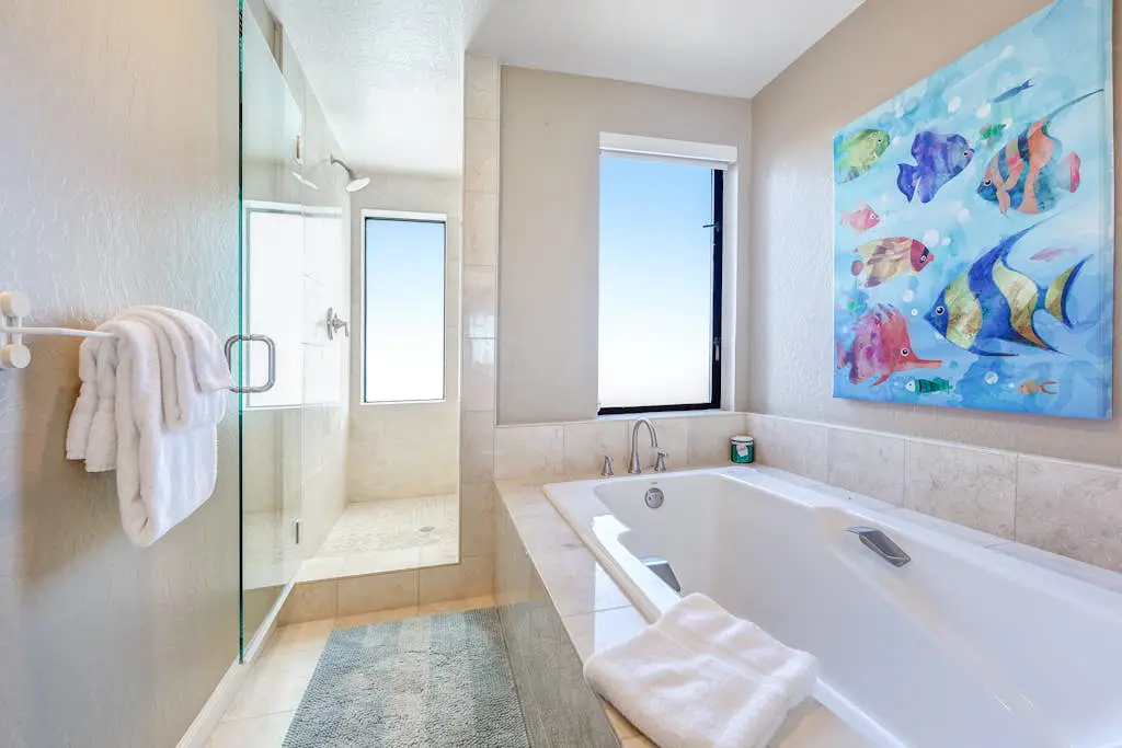 Dog-friendly home with cove views, a private hot tub, & rec center access