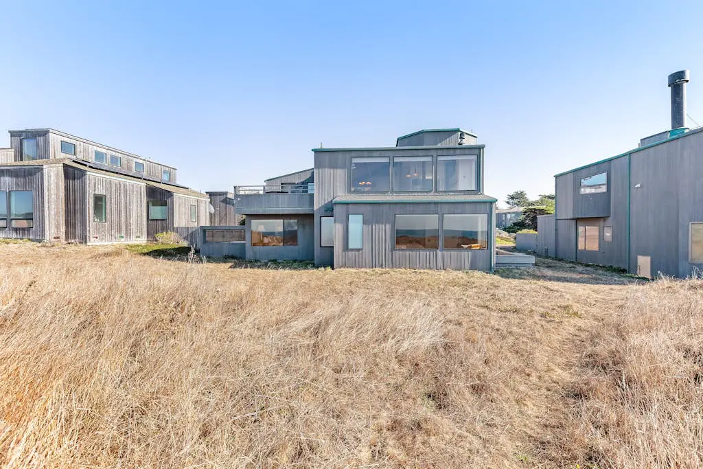 Dog-friendly home with cove views, a private hot tub, & rec center access