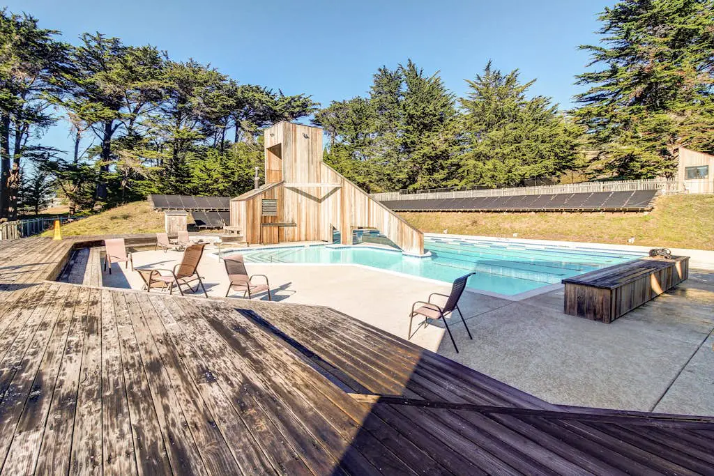 Casa Pelo Mar - Oceanfront retreat with private hot tub steps from Pebble Beach