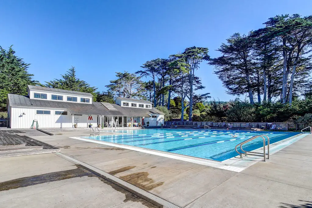 Ascona House - Ocean-view home with private hot tub near Pebble Beach
