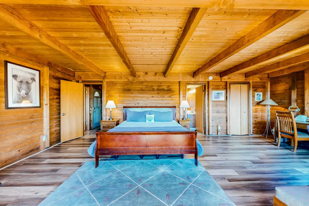 Shell Beach - Sea Ranch home with hot tub & ocean views, dogs welcome