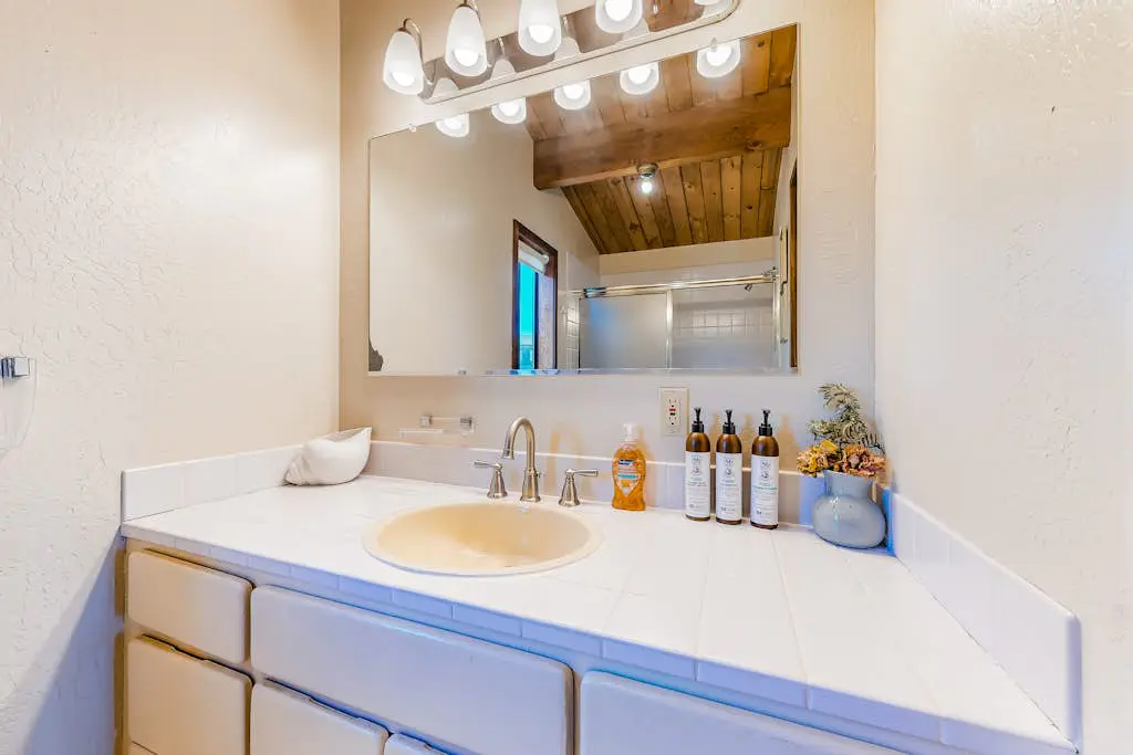 Shell Beach - Sea Ranch home with hot tub & ocean views, dogs welcome