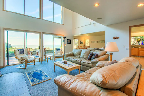 Sunlight, salt air, and a wide ocean view set the tone in this two-bedroom Sea Ranch home that sleeps four. On misty mornings, the fireplace is the natural place to gather; when the sky clears, the deck is yours for coffee, whale-watching in season, and long, slow sunsets. You’re a short walk from the heated community pool, with Sea Ranch’s trails and the Sonoma Coast an easy launch from your door.