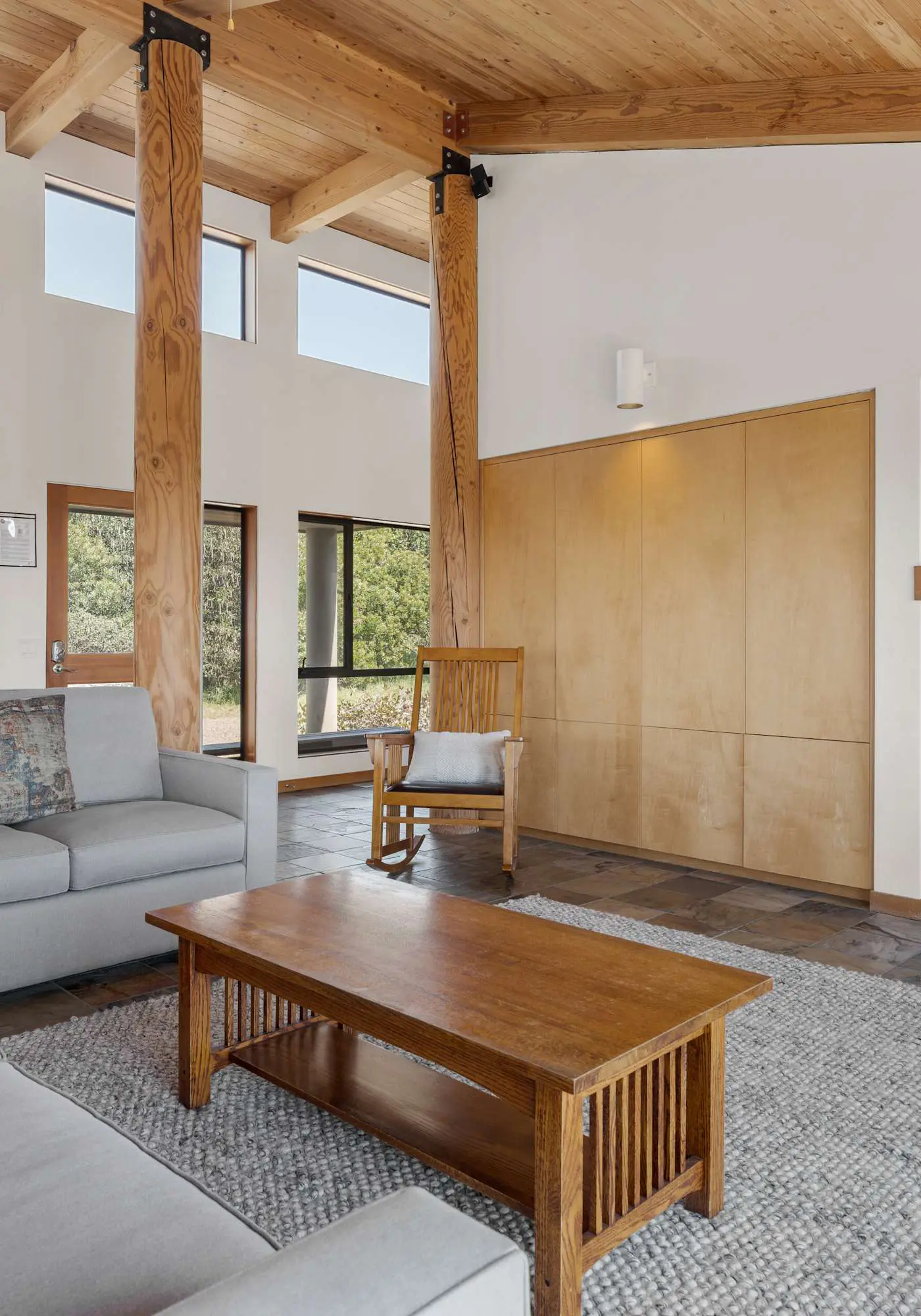 Blue Heron - Ocean-view home with private hot tub, EV charger & fireplace
