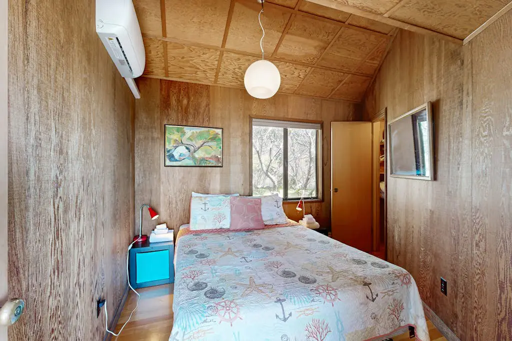 Curtis-Moulton Retreat