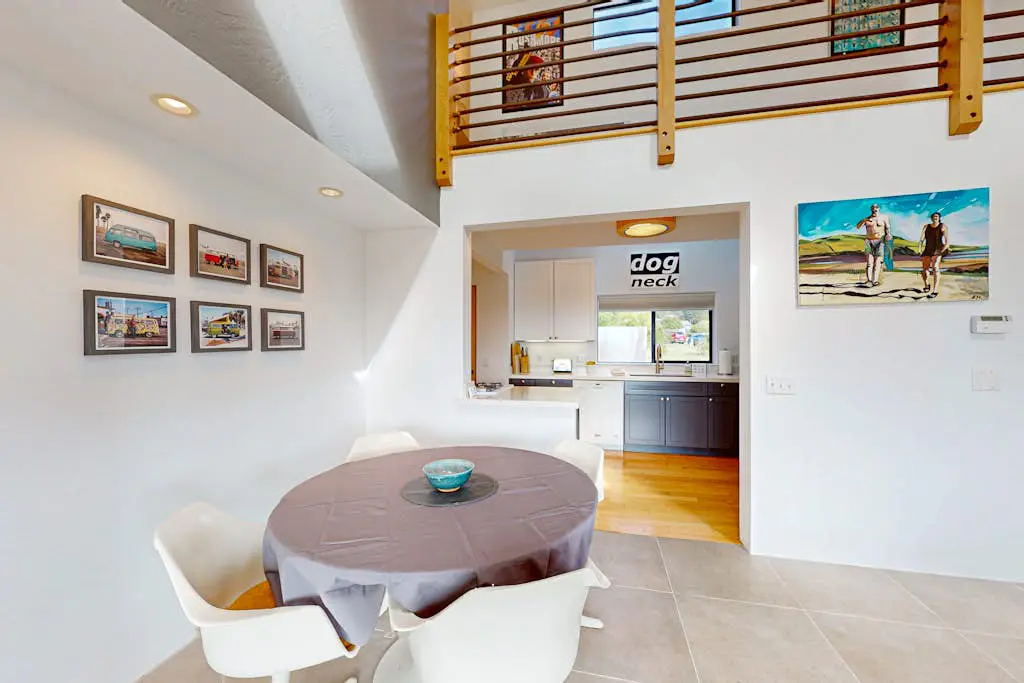 Blue Mermaid - Ocean-view home with hot tub near Walk On Beach, dogs welcome