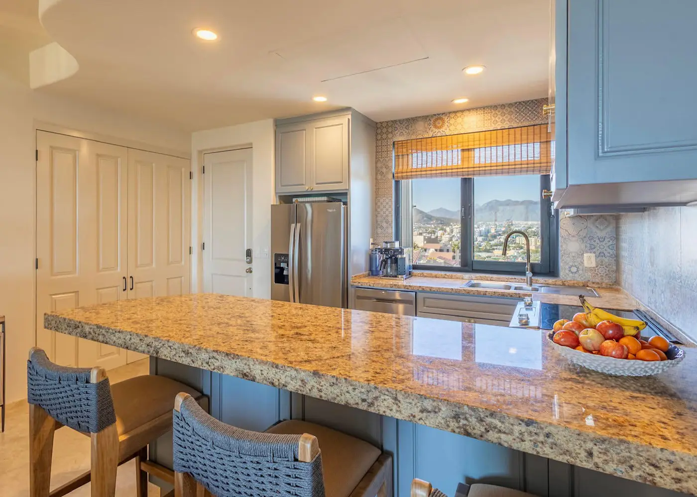 3BR Ocean and City View - Pool - Tennis