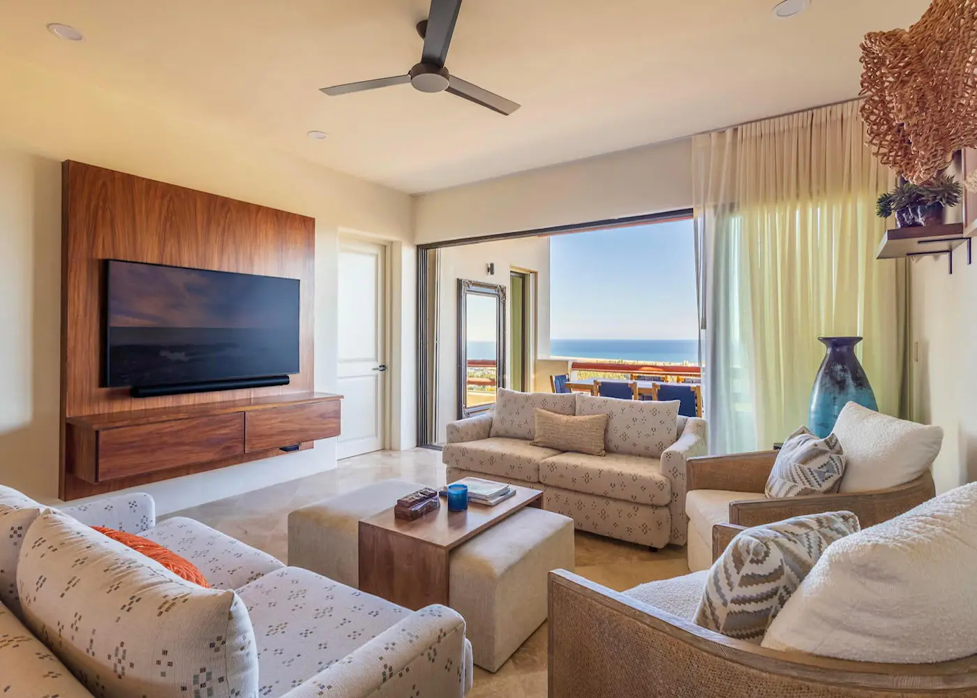 3BR Ocean and City View - Pool - Tennis