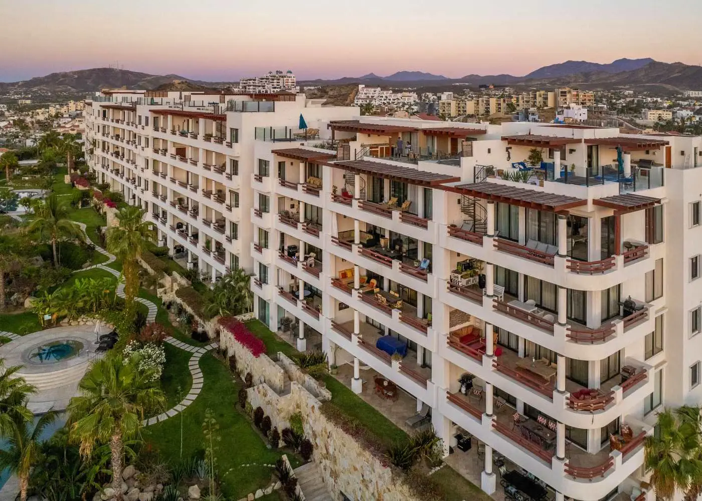 3BR Ocean and City View - Pool - Tennis