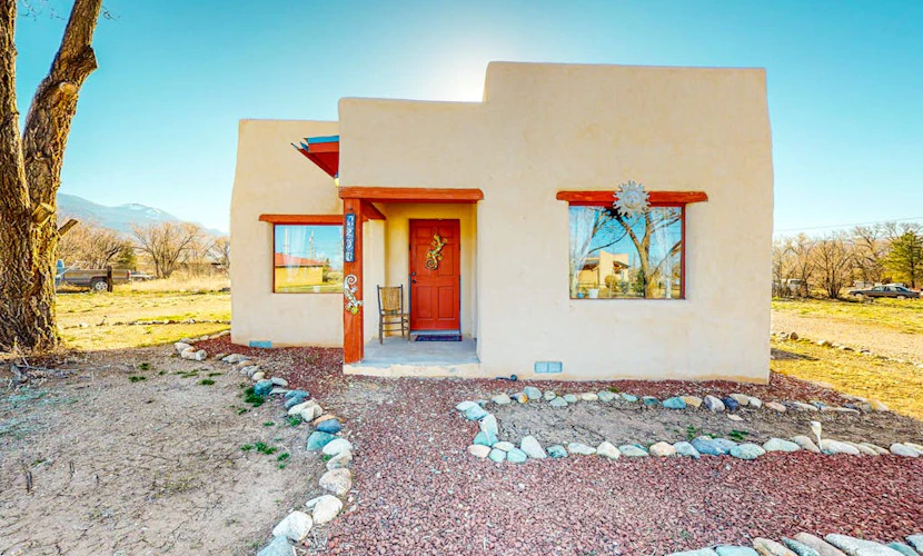 Dog-friendly sun-soaked home with grill, firepit, & washer/dryer - mountain view