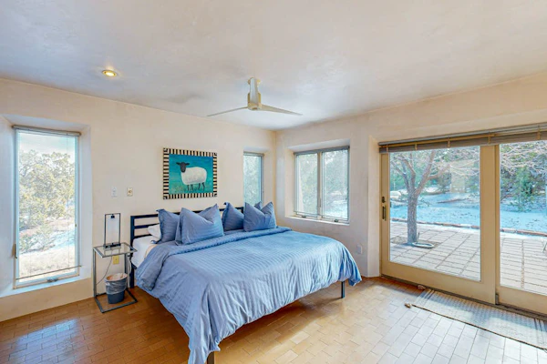 Peaceful retreat with tons of privacy, patio, gas fireplace & wood burning stove