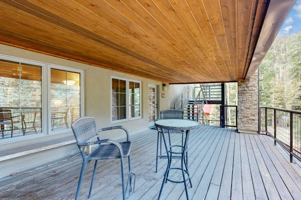 Sophisticated St. Moritz Condo with fireplace, expansive patio & mountain views