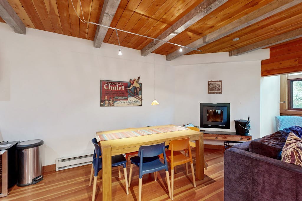 Modern mountain-view getaway w/ fireplace - walk to private ski locker by lifts