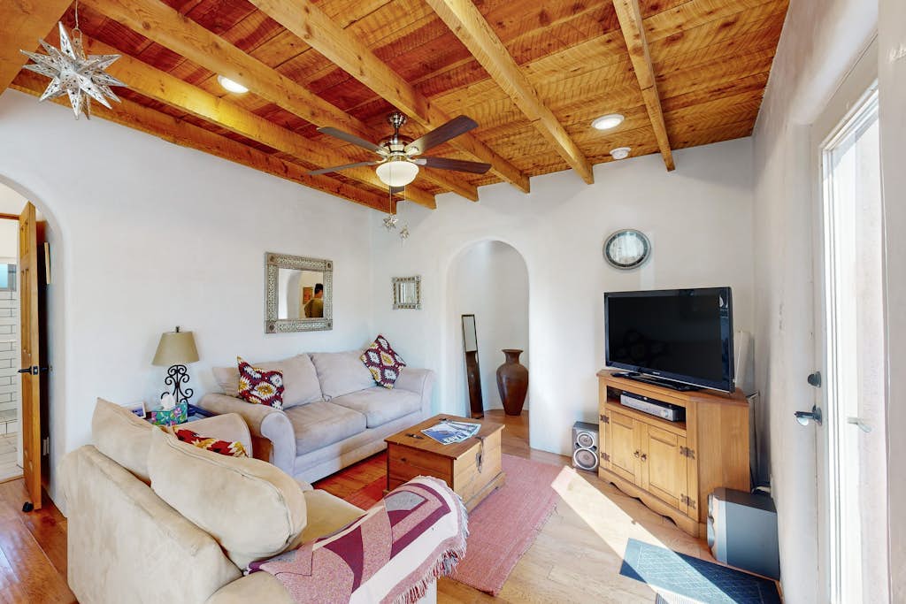 Renovated Modern Adobe Home | Outdoor Oasis & Steam Showers | Walk to Taos Plaza