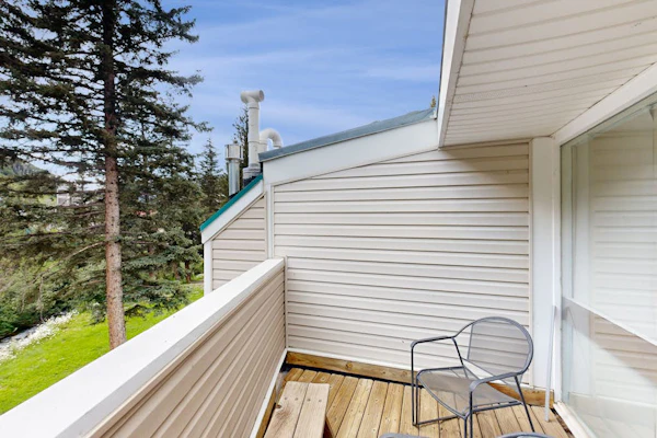 Sierra Del Sol | Fantastic Ski-In, Ski-Out Retreat with Loft & Views