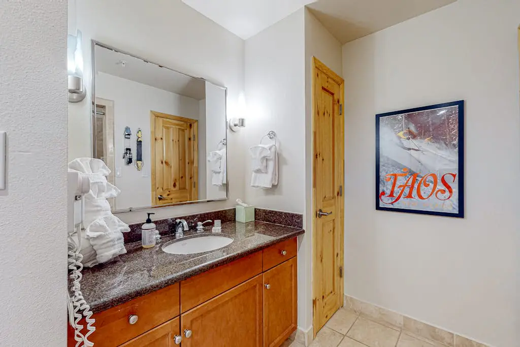 Majestic Alpine Retreat