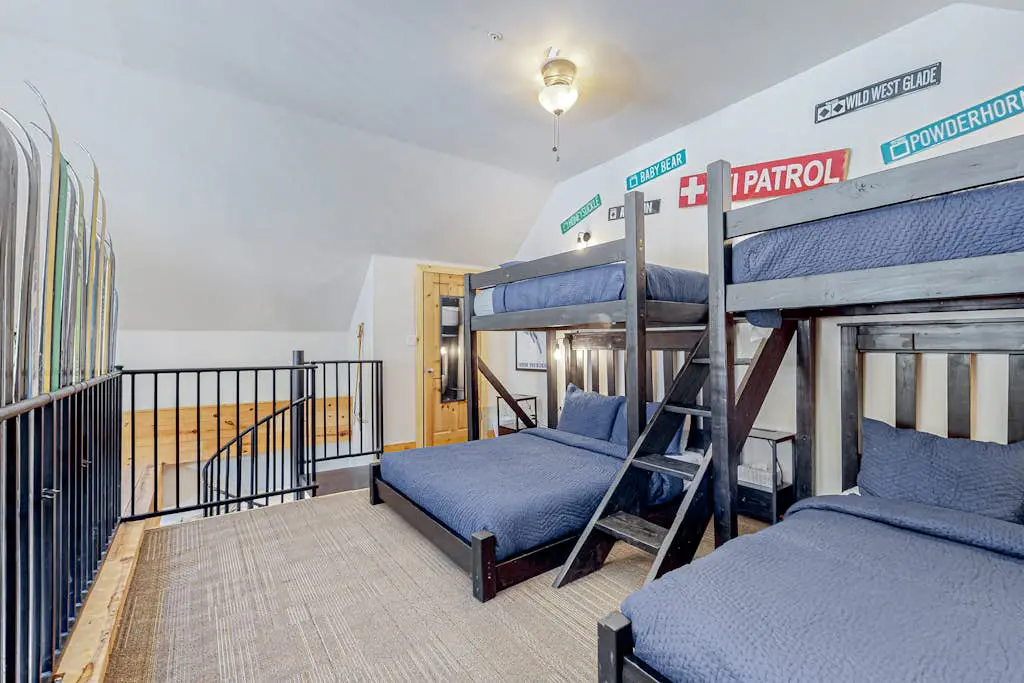 Majestic Alpine Retreat