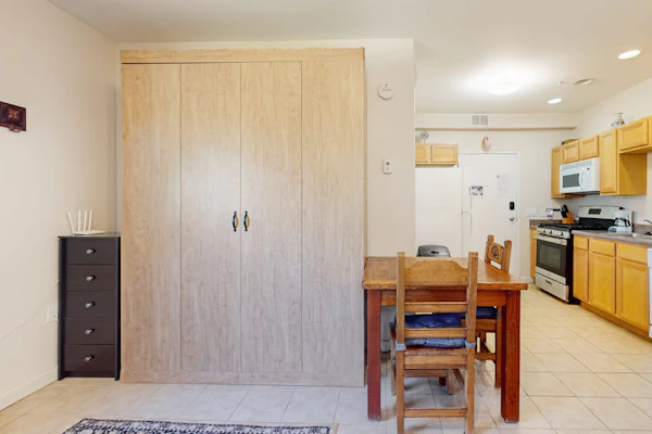 Cozy condo near ski lift, trails and outdoor activities