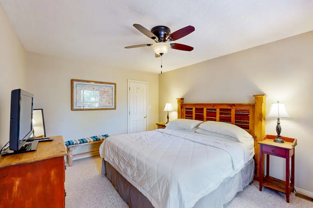 Closson Charmer Apt 2