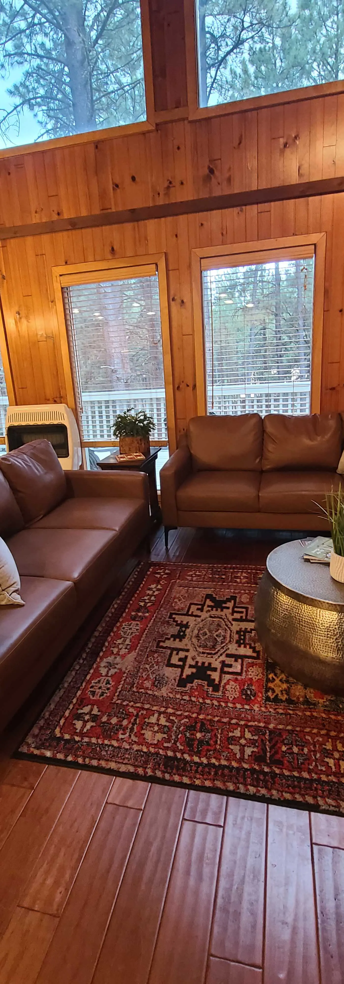 Coyote Cabin - Deck Views, Gameroom, Close to Golf