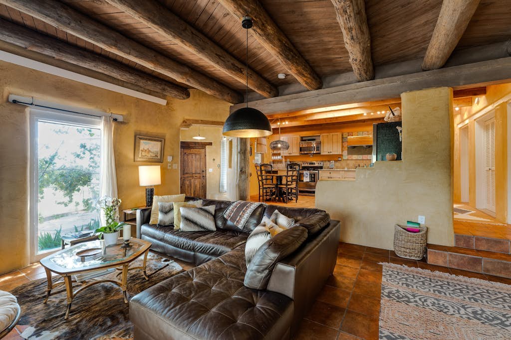 Classic Adobe Desert Home, Stunning Mountain Views, Rustic Luxury