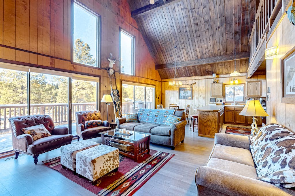 Enchanting dog-friendly cabin with large deck & fireplace - near skiing & golf