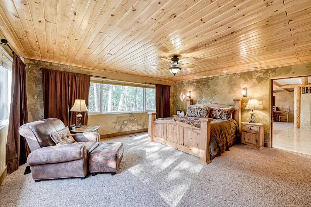Casa Grande - the Palace in the Pines