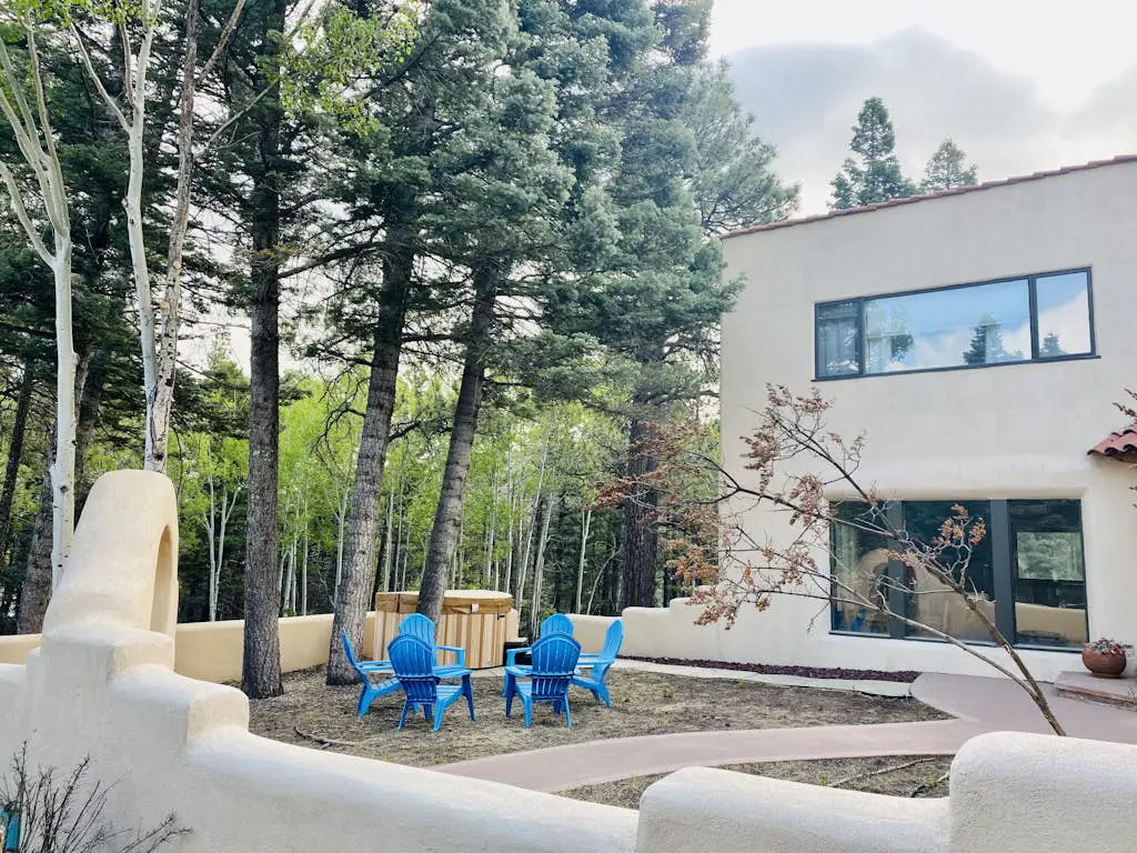 Casa Grande - the Palace in the Pines