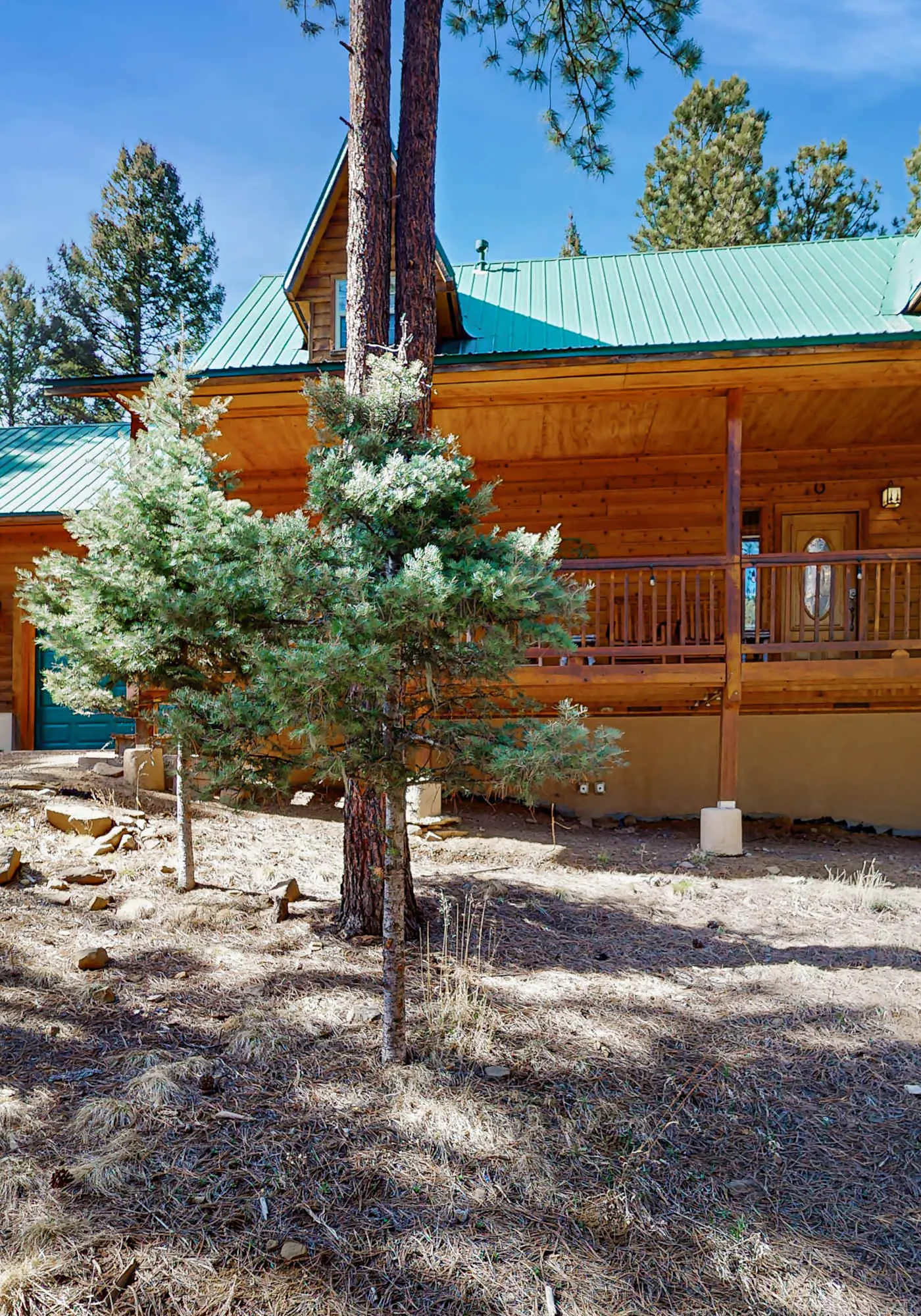 Serenity Now - Hot Tub, Fire Pit & Forest Deck