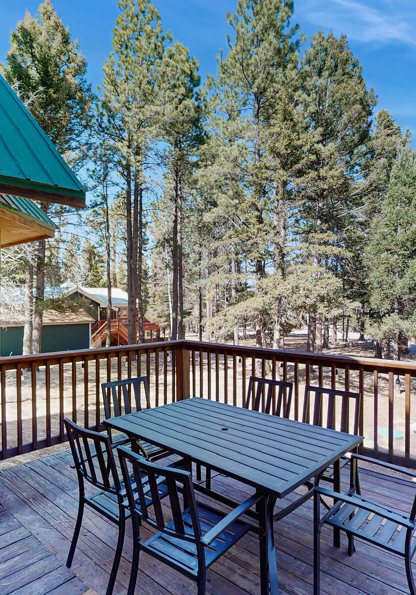 Serenity Now - Hot Tub, Fire Pit & Forest Deck