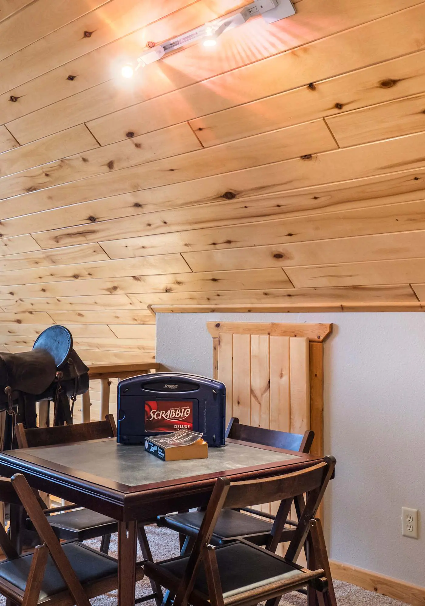 The Bear Chalet - Hot Tub, Game Room, Mtn Views