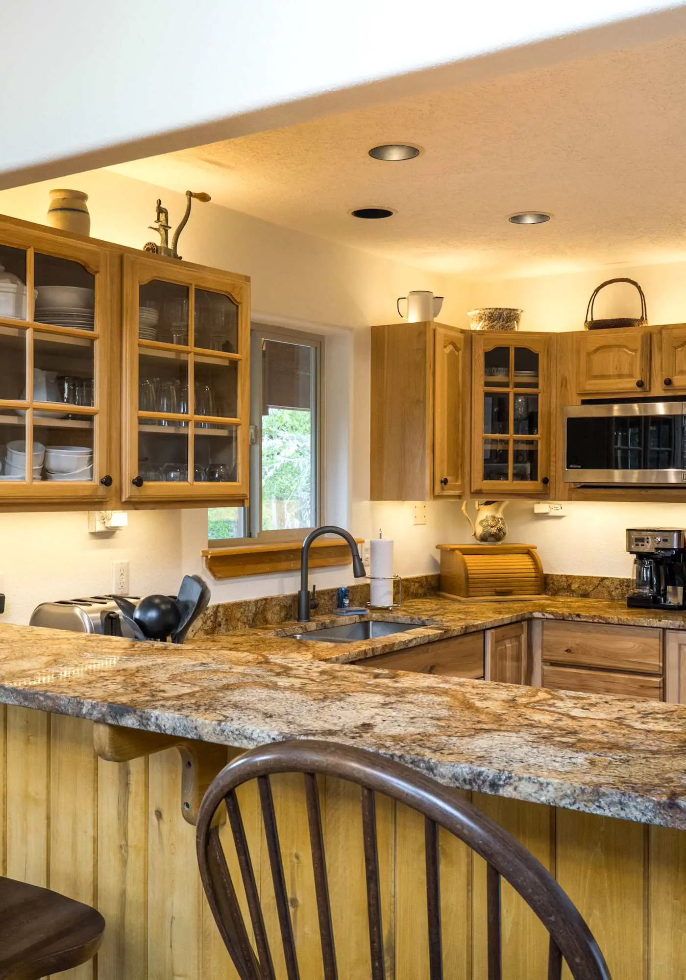 The Bear Chalet - Hot Tub, Game Room, Mtn Views