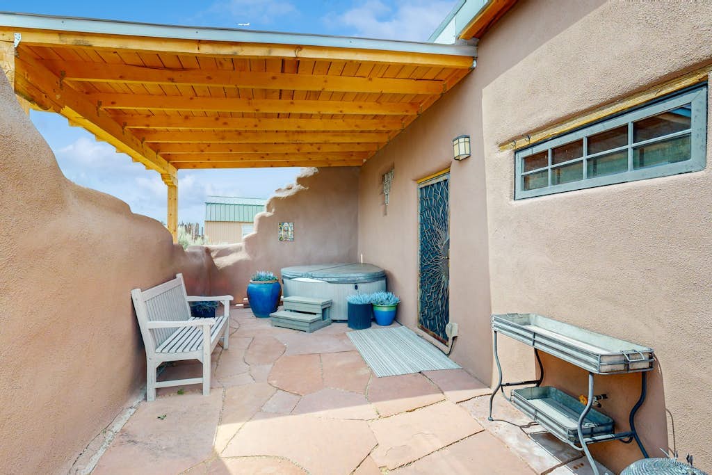 Casa de Taos: Enchanting Retreat on 2.5 Acres w/ Hot Tub & Stunning Views