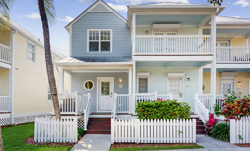 Restful waterfront townhome with deck, great water views & washer/dryer