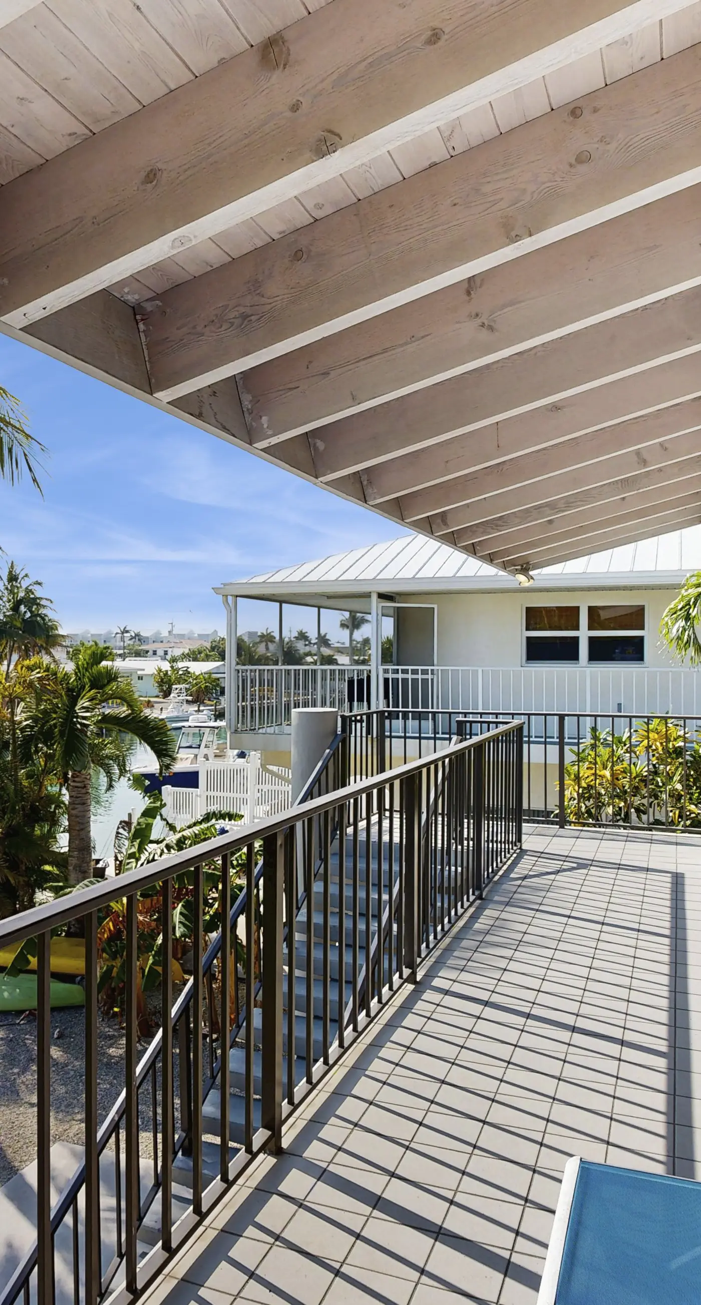 Gray Pelican House
