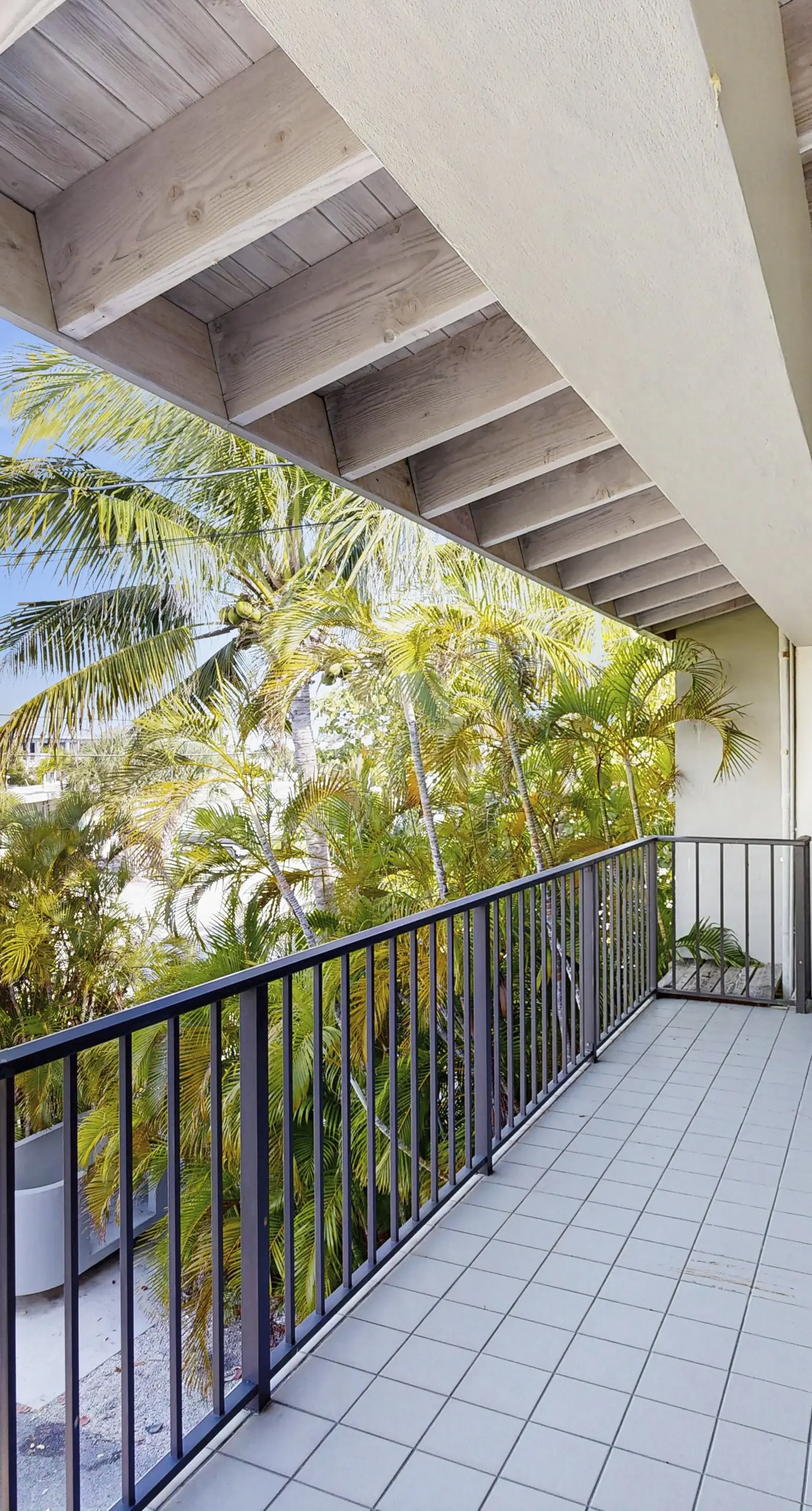 Gray Pelican House