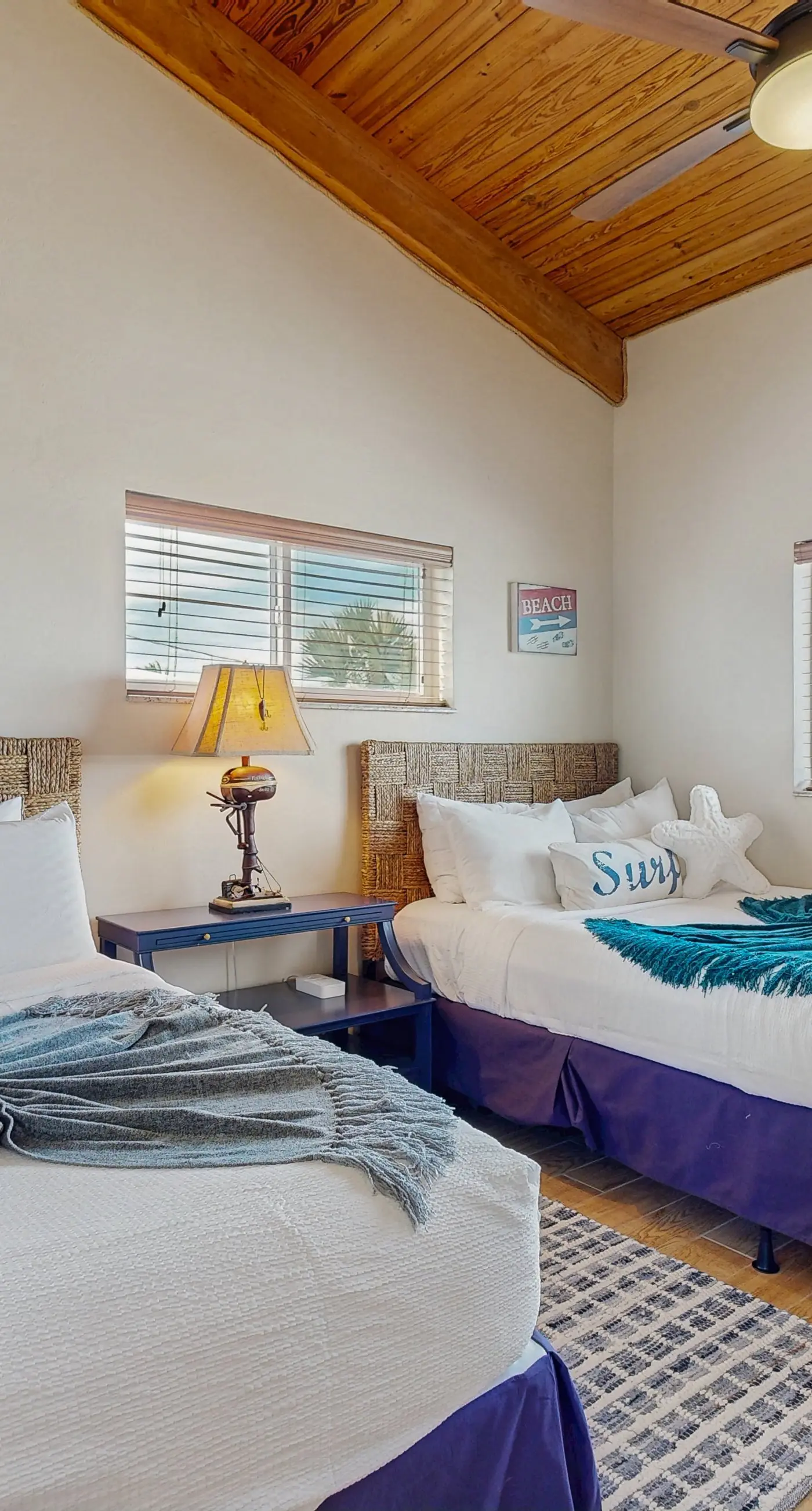 Captain's Cove