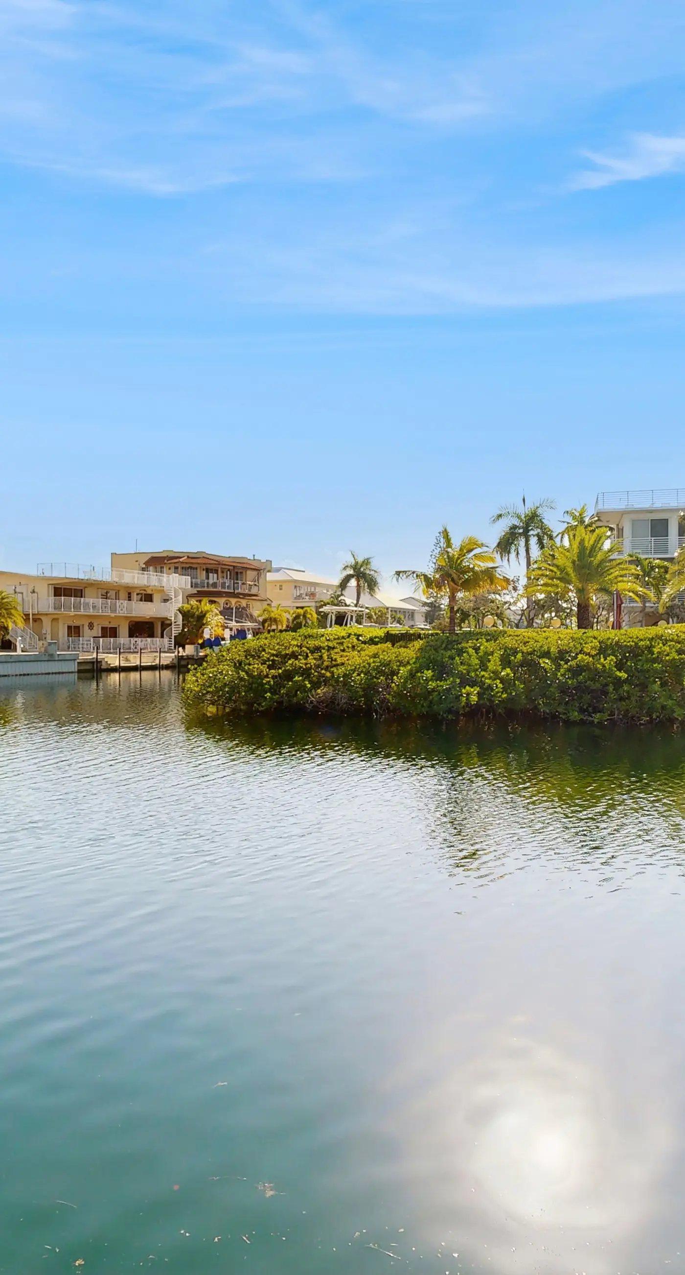 Captain's Cove