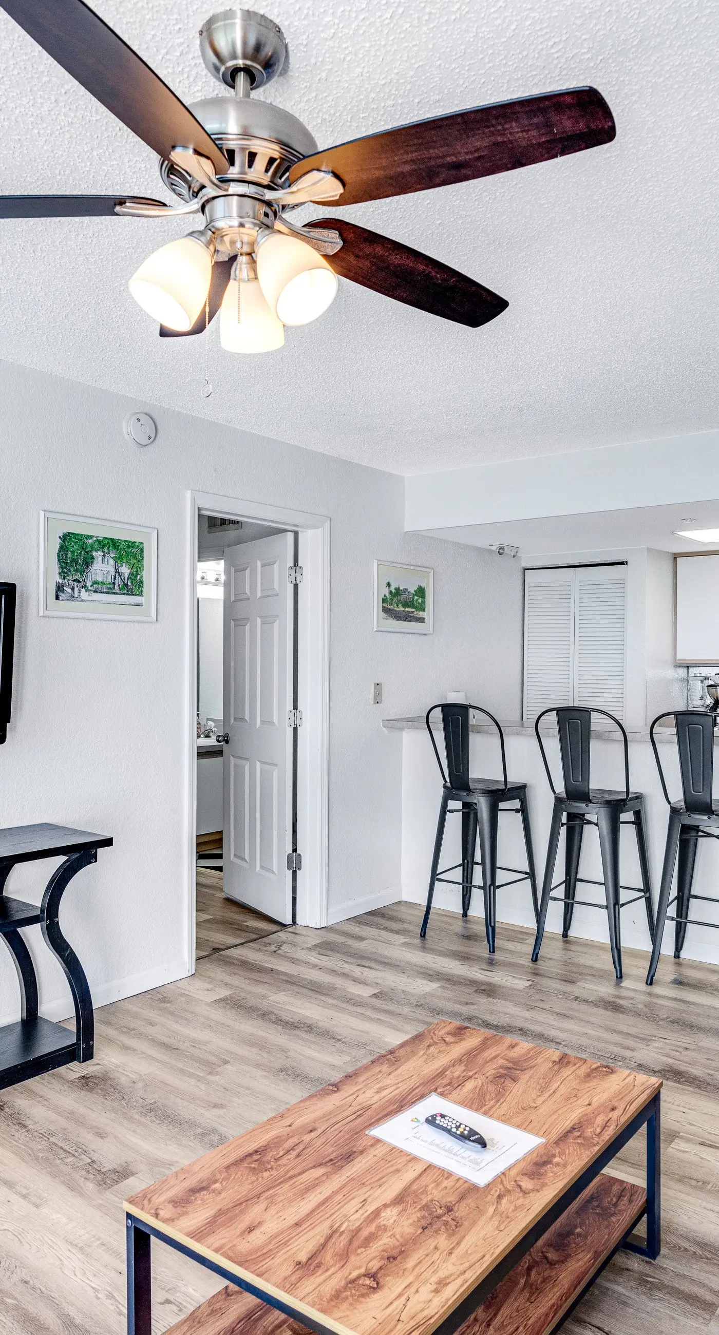 Sunrise Suites - Tierra Bomba Suite 403