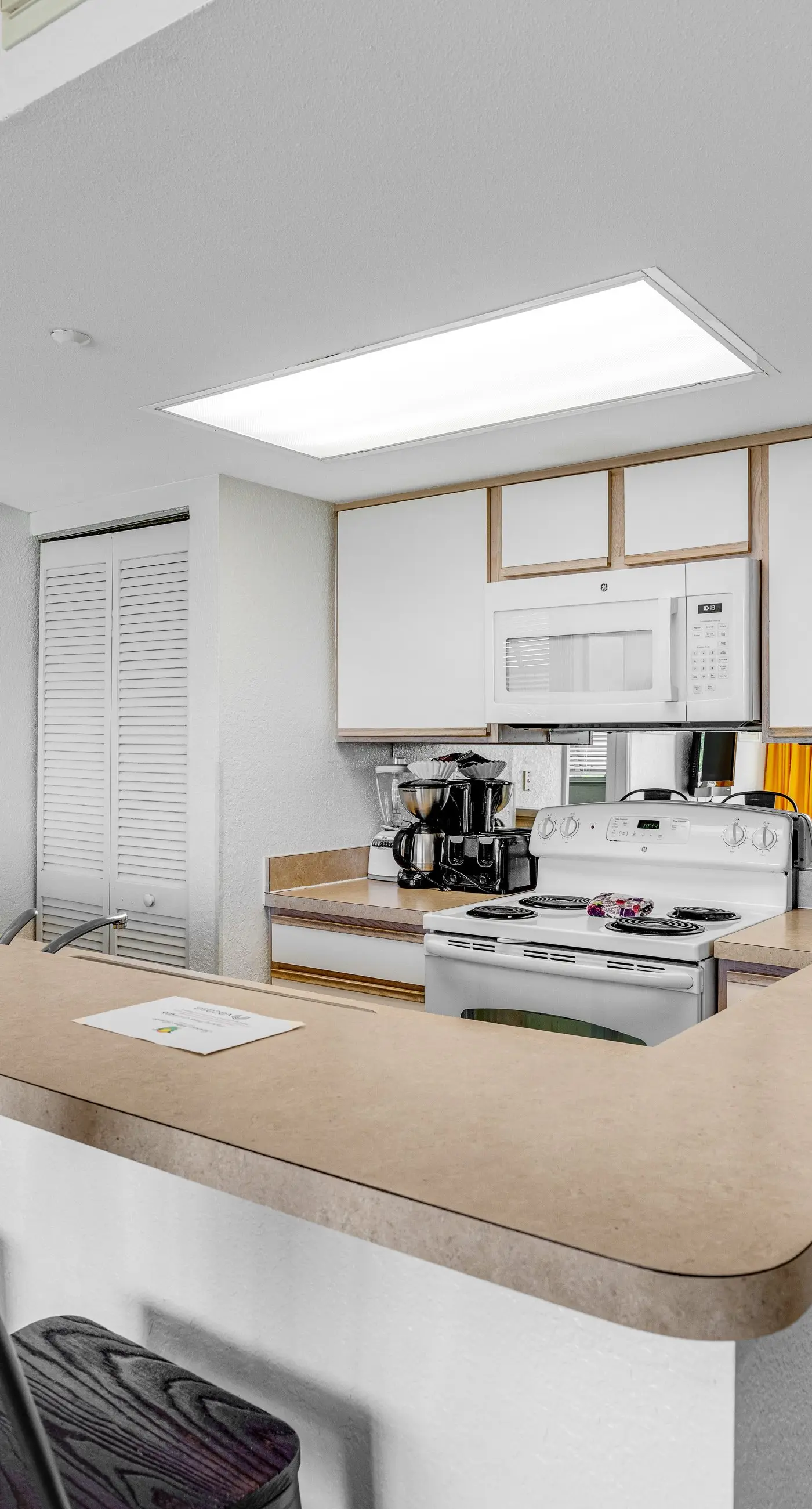 Sunrise Suites - Tierra Bomba Suite 403