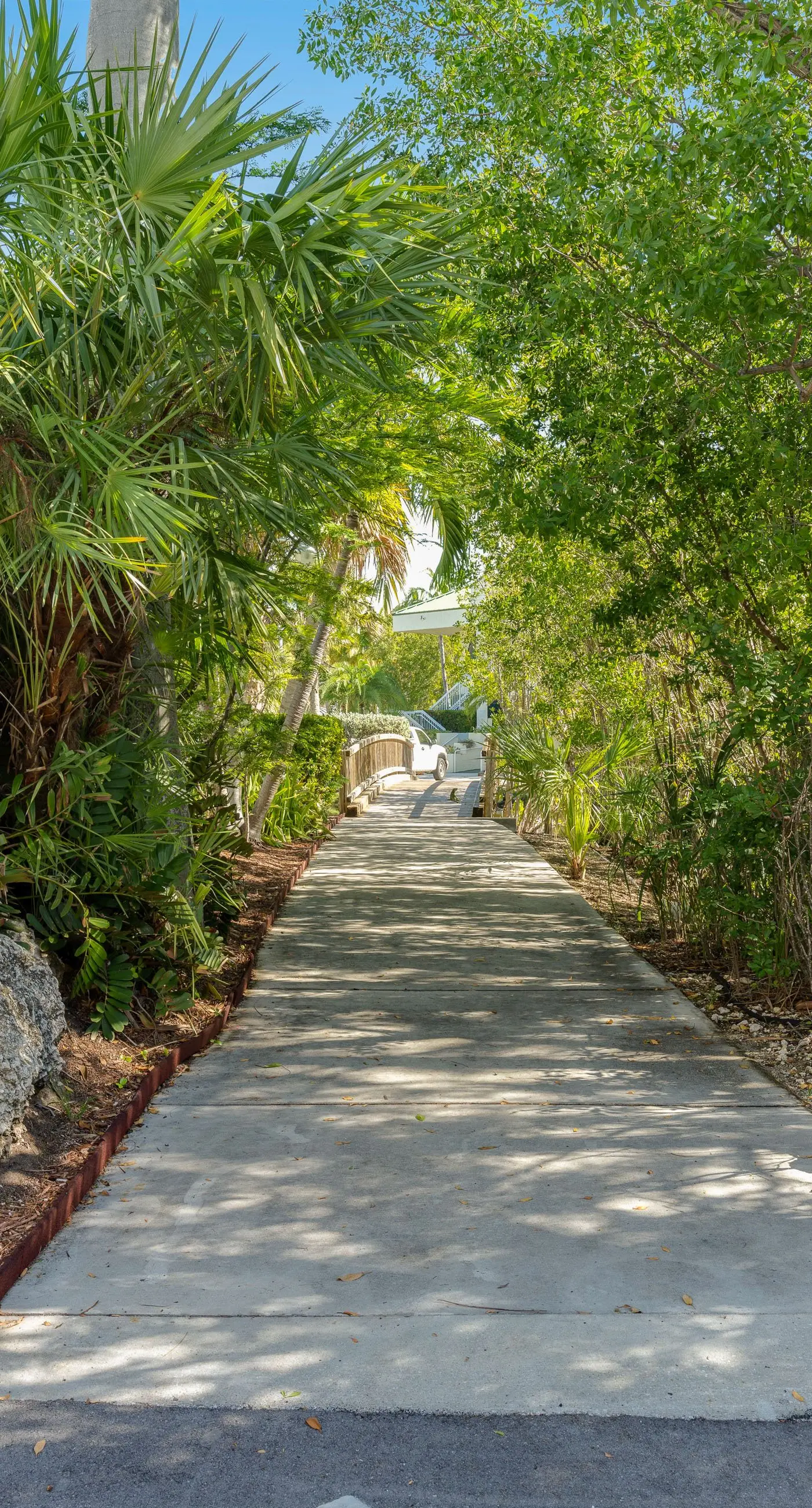 Sunrise Suites - Tierra Bomba Suite 403