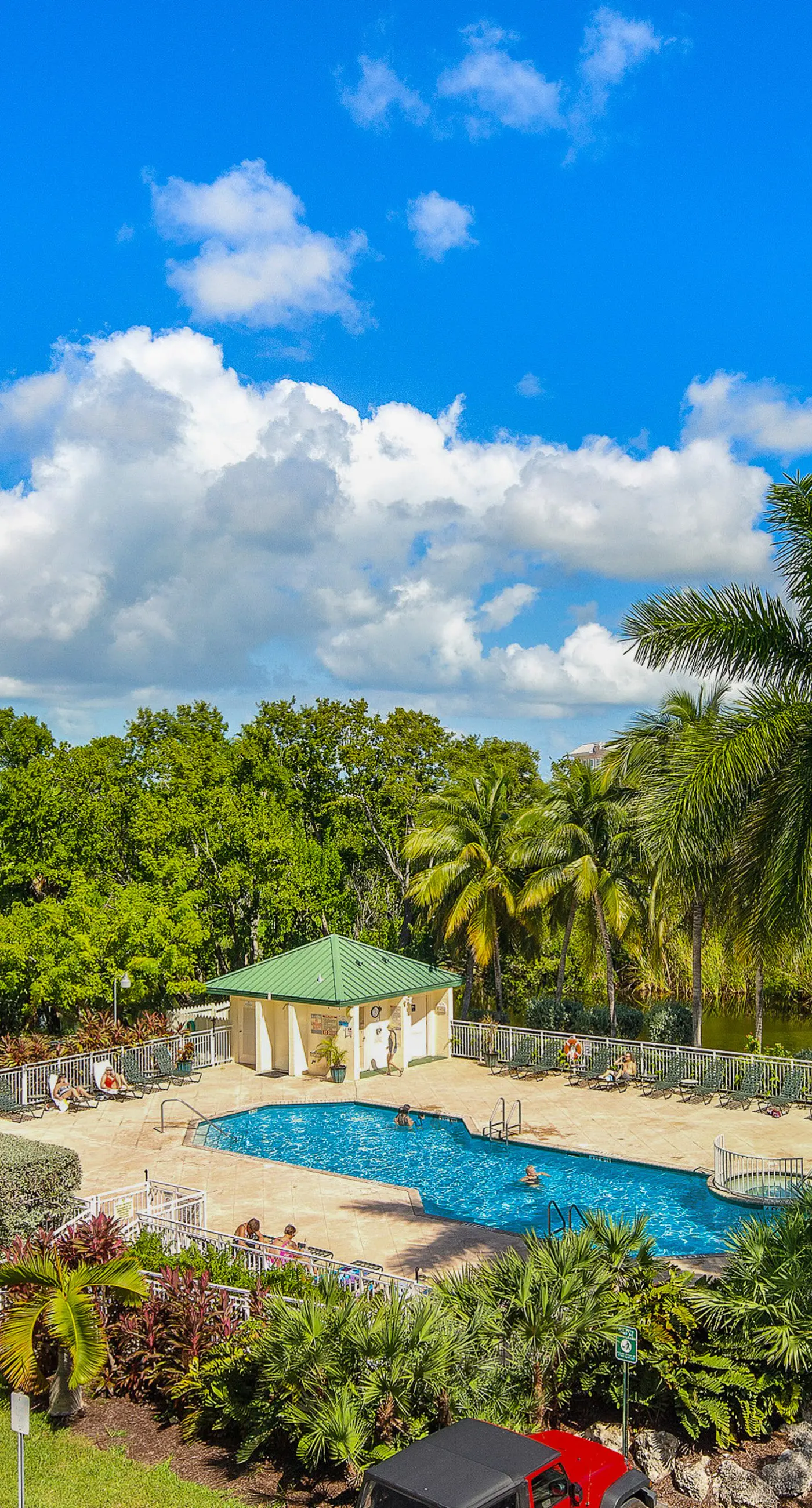 Sunrise Suites - Panama Suite 310