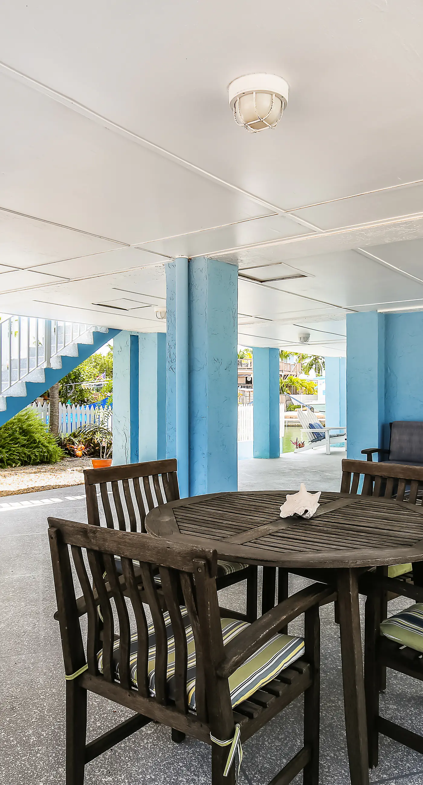 Tarpon Cove