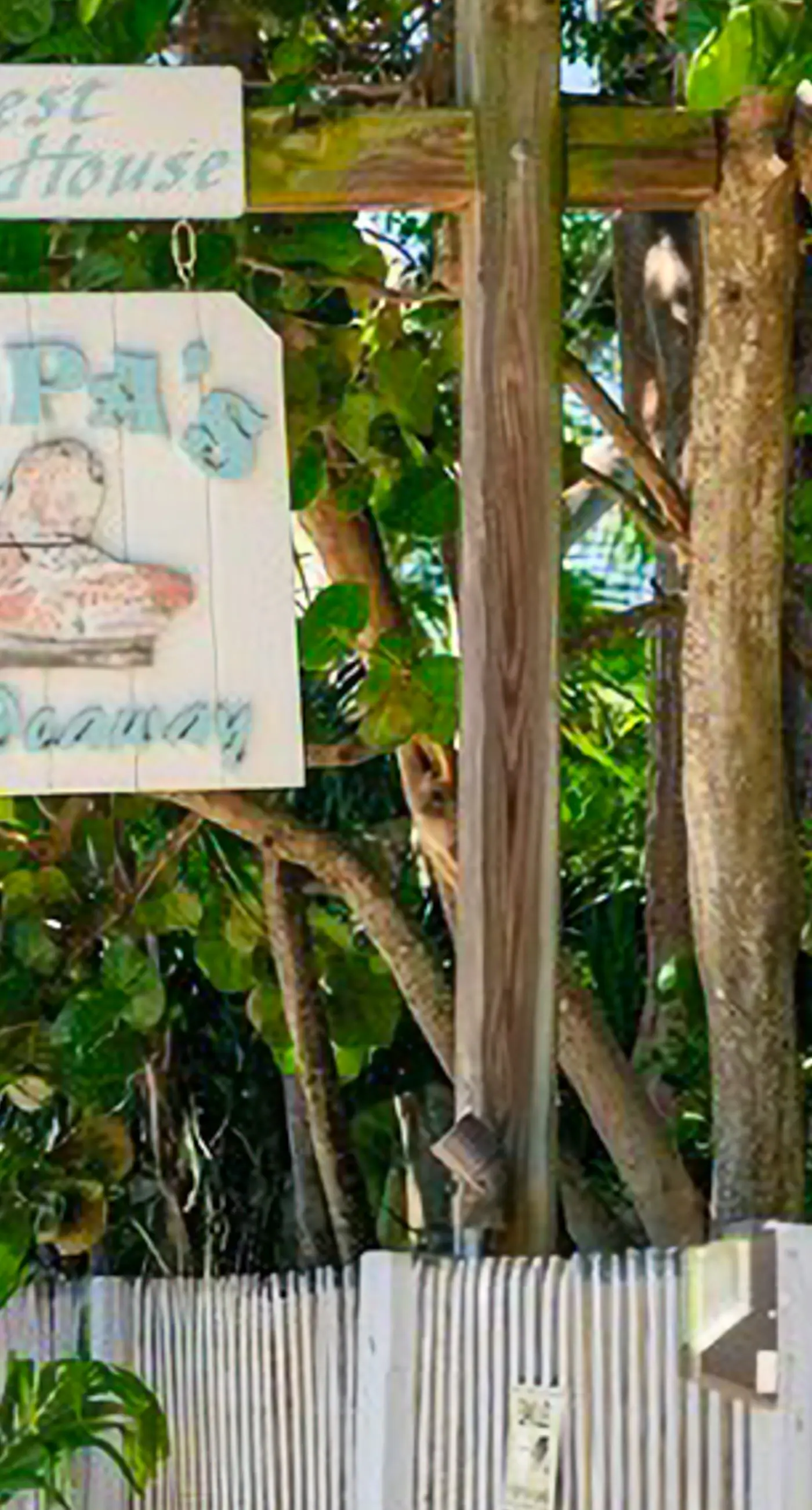 KW49E - Papa's Hideaway  - Garden of Eden