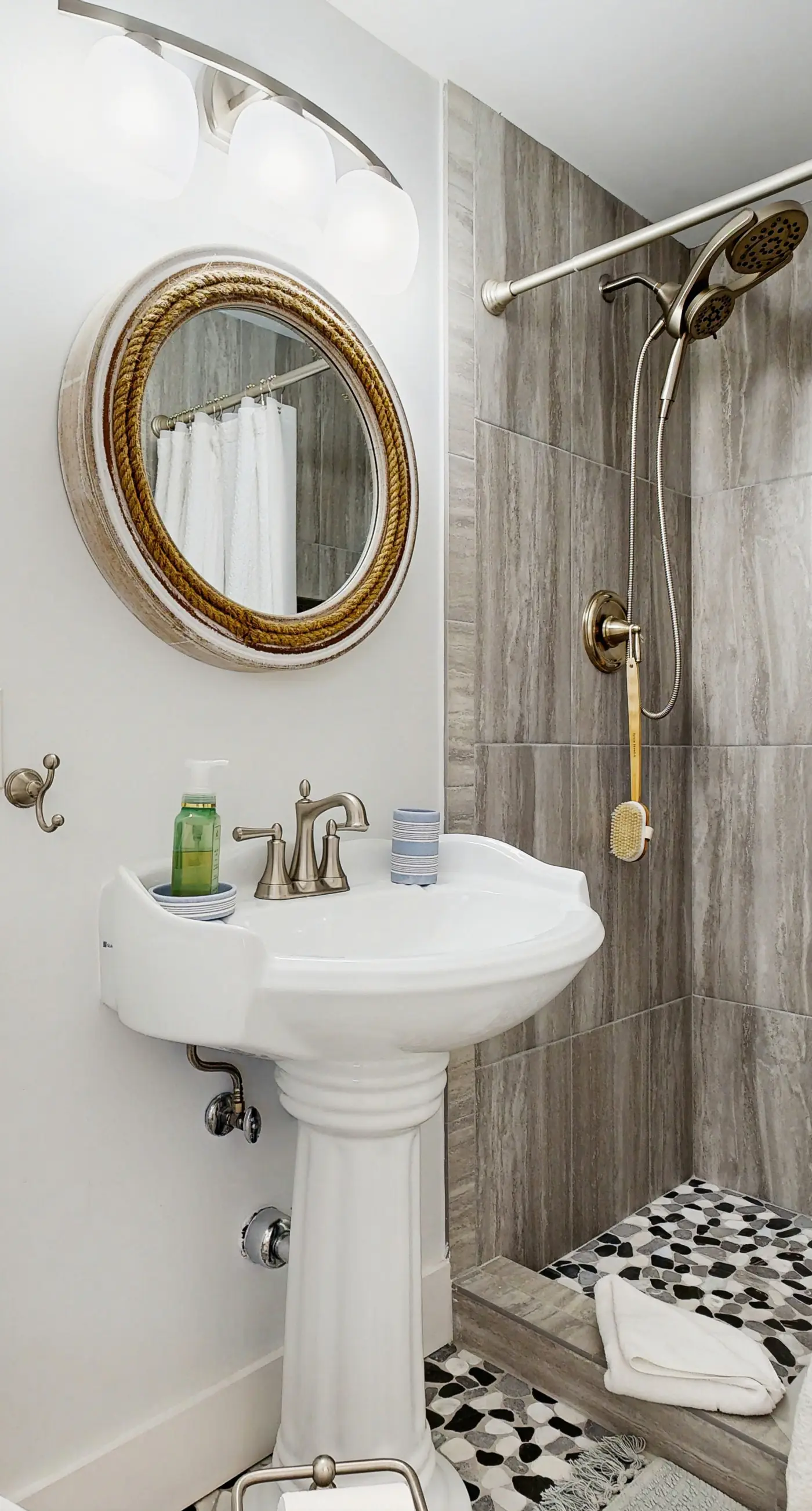 Carpe Diem - Seas The Day