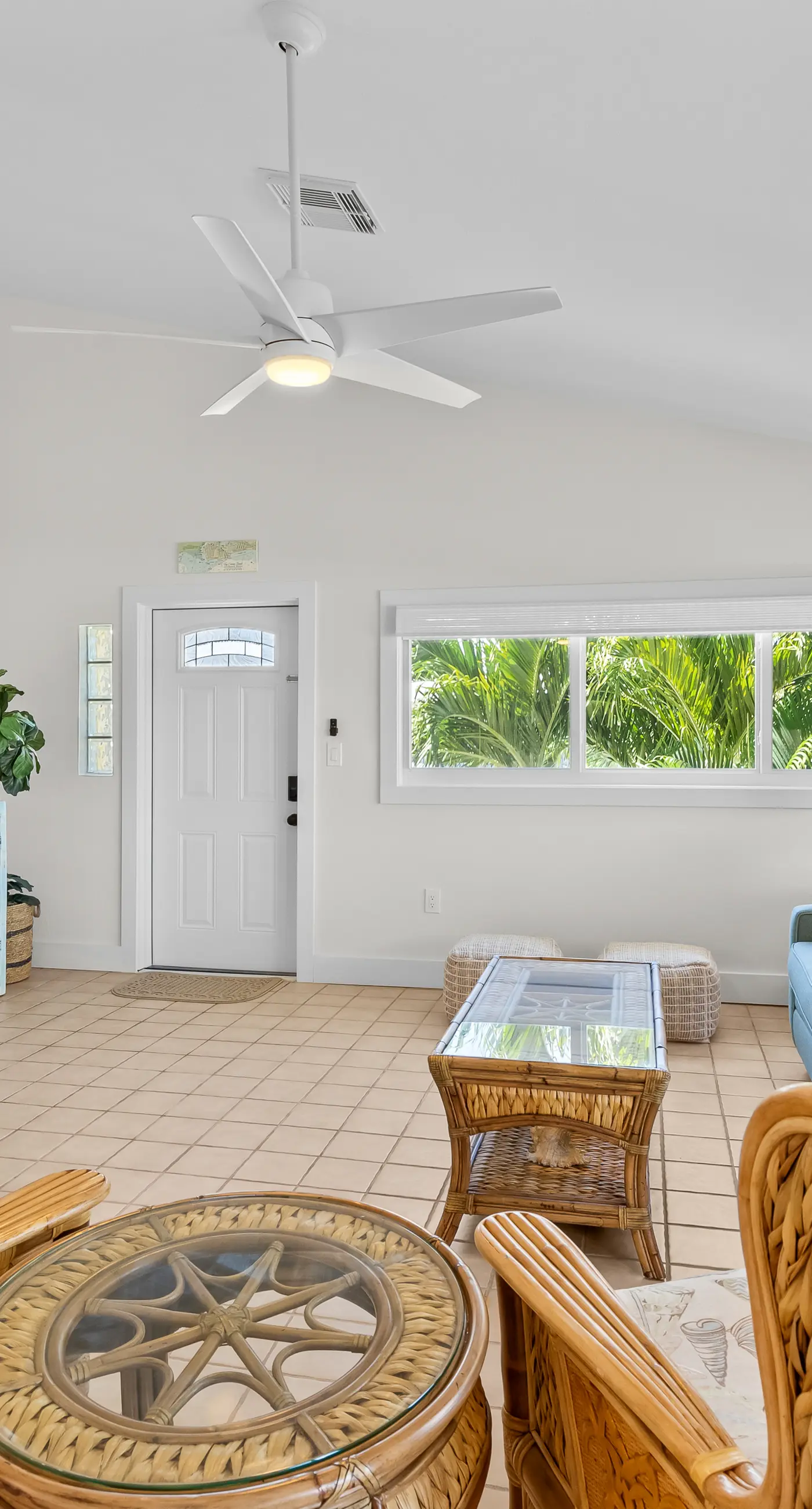 Sea Pointe & Canal-side Charisma