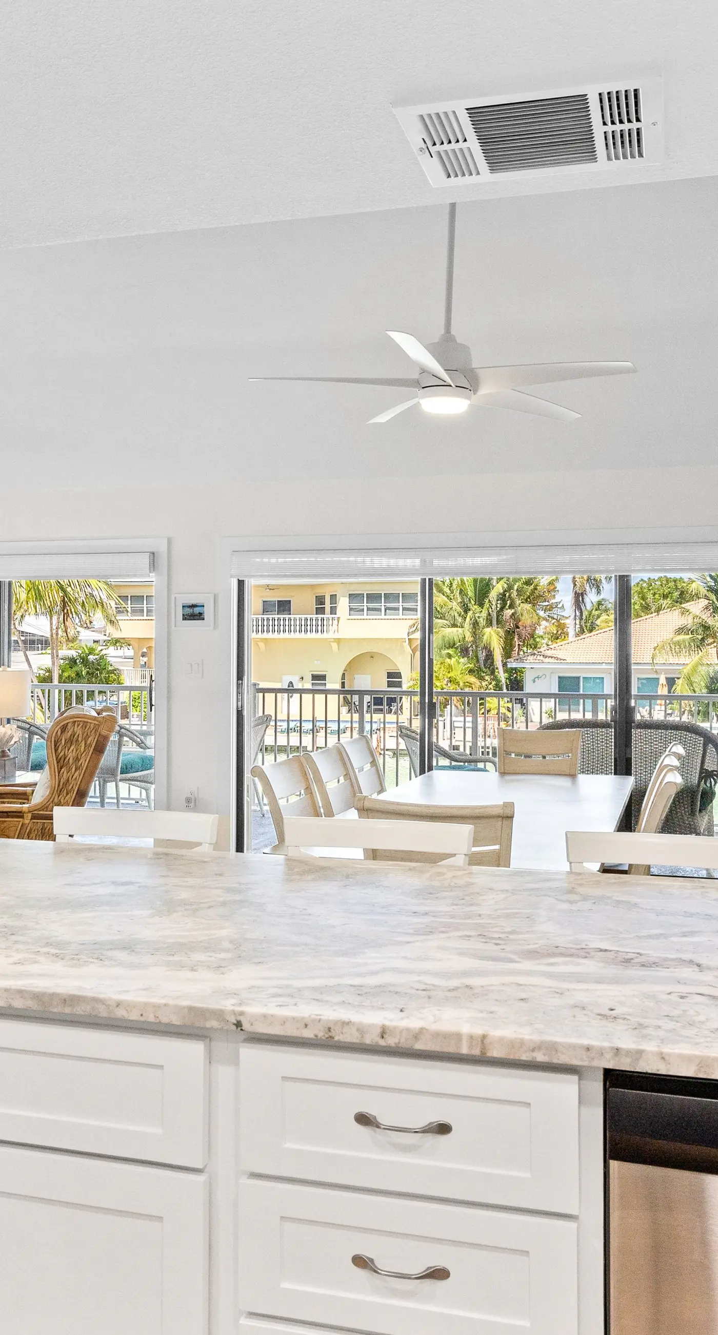 Sea Pointe & Canal-side Charisma